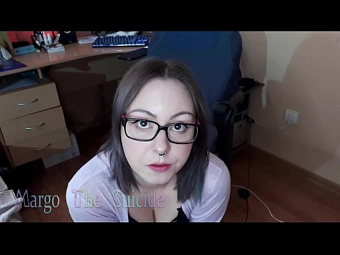 ❤️ Gabar Kacsan Oo Muraayad Leh Oo Kaamirada Si Qoto Dheer Ugu Nuugaysa Dildo Galmada dabada ❌️❤