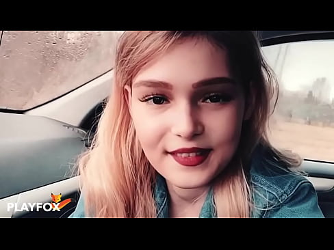 ❤️ Ilmaha kacsiga leh ayaa si farxad leh u nuugay kaadhka dhimista Galmada dabada ❌️❤